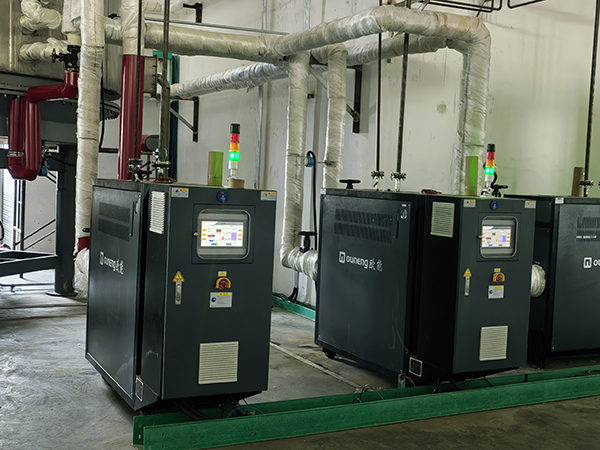 鋰電干燥模溫機